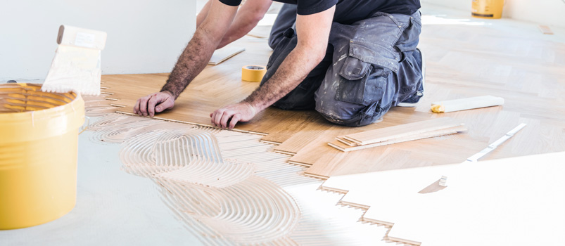 pose parquet collé à Nantes